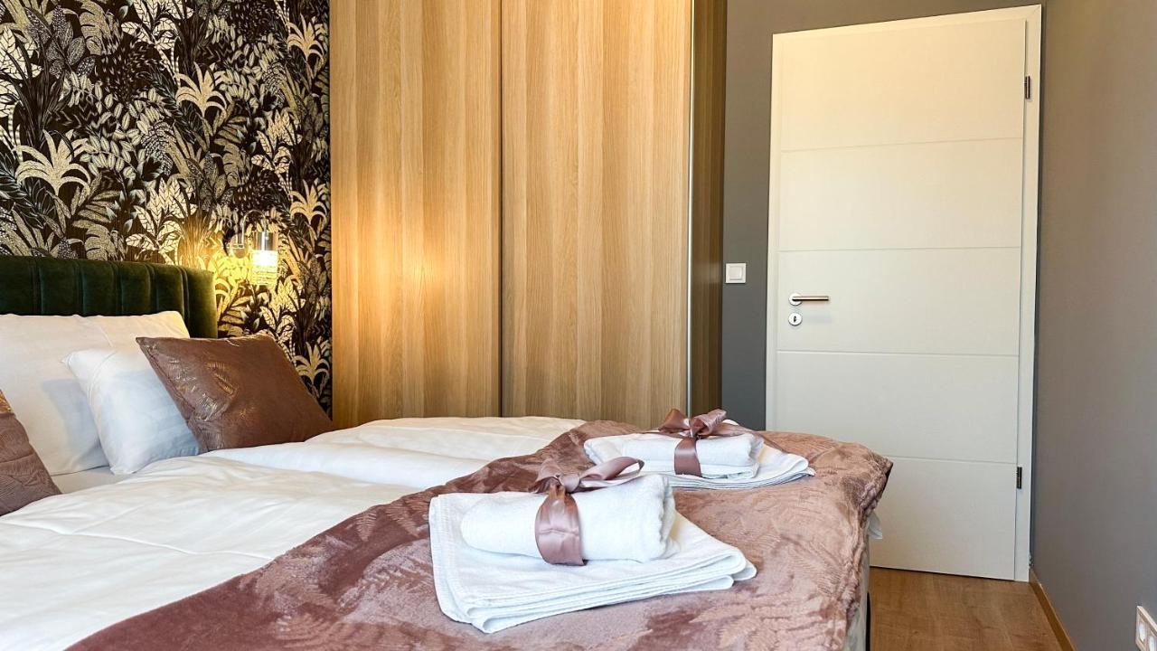 Linden Apartman 107 Glamour (Adults Only) Mosonmagyaróvár Zewnętrze zdjęcie