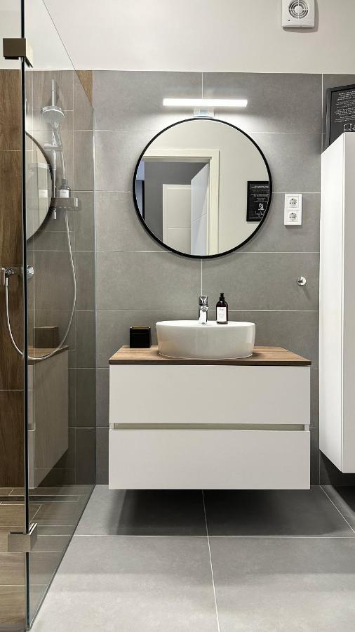 Linden Apartman 107 Glamour (Adults Only) Mosonmagyaróvár Zewnętrze zdjęcie