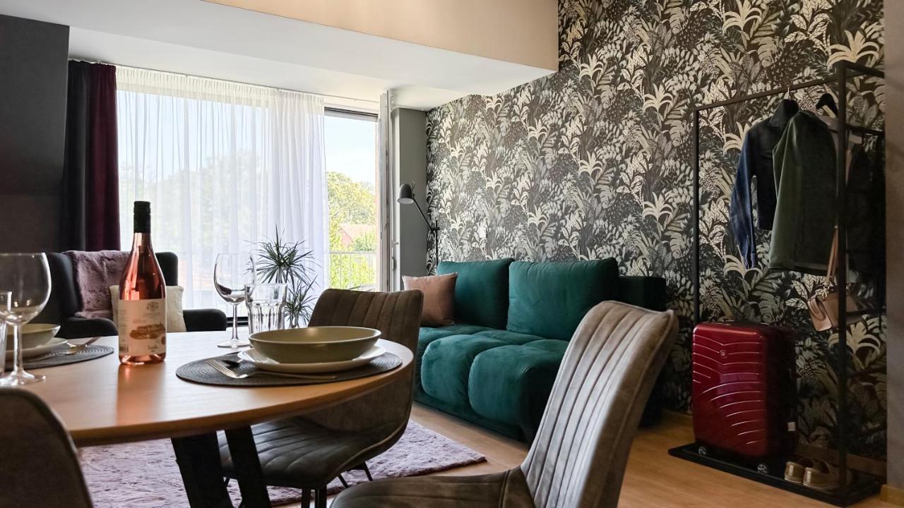 Linden Apartman 107 Glamour (Adults Only) Mosonmagyaróvár Zewnętrze zdjęcie